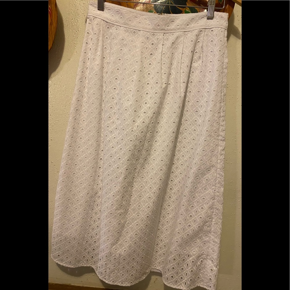 Brooks Brothers White Cotton Eyelet Skirt Size 10